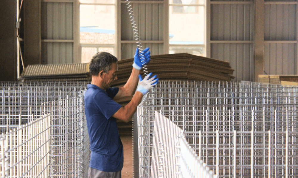 Assemble-Gabion-Barrier (1)